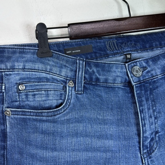 (T3) Kut from the Kloth®
Catherine High-Rise Fab Ab
Boyfriend Jeans, size 10/12 - Picture 3 of 16